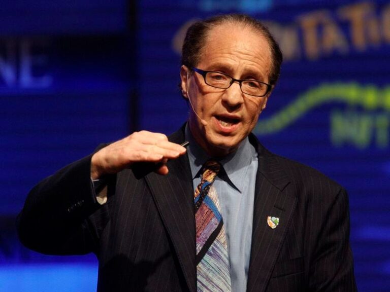 Hi-Tech Futurist Ray Kurzweil Predicts Of AI-Driven Future