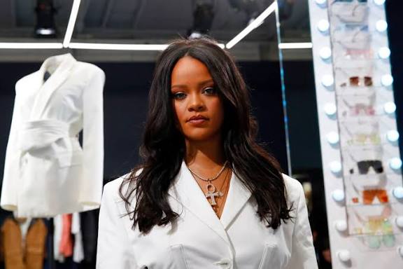 Rihanna Loses $36 Million After Luxury Fashion Venture Fails