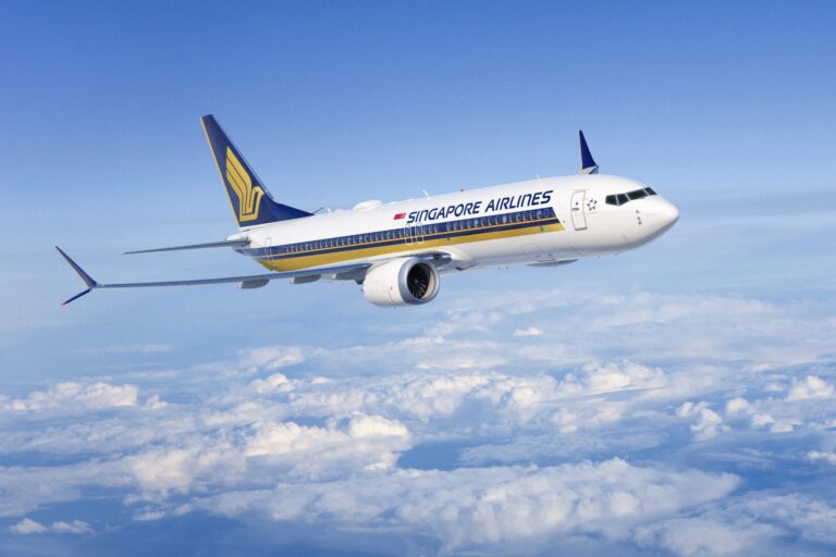 Singapore Airlines To Introduce High-Speed LEO Satellite Wi-Fi