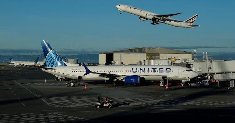 US Flights Resume As FAA Lifts Shutdown Restrictions