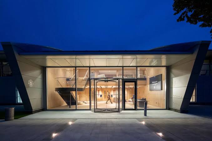 Man United Open New HQ Facilities To Fans For £100 Visits