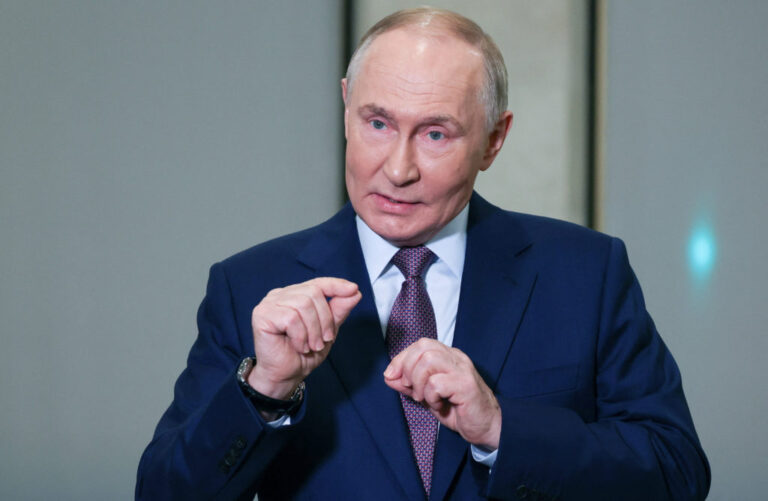 Ukraine Peace Talks: Russia Confirms New U.S. Contacts