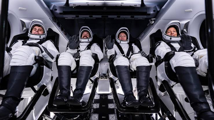 Frenchwoman Joins NASA, SpaceX Crew For ISS Mission