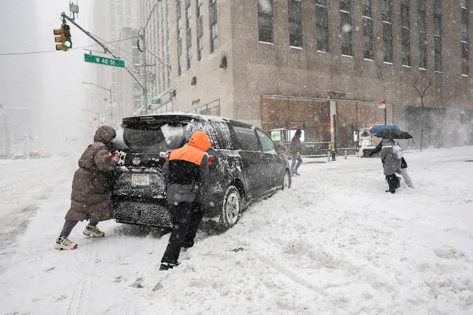 Northeast US Winter Storm Brings Major City Disruptions